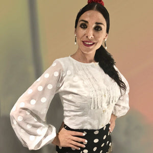 Blusas-y-chaquetillas-flamencas