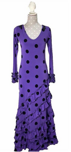 Vestido en lycra con Lunar, cinco volantes.