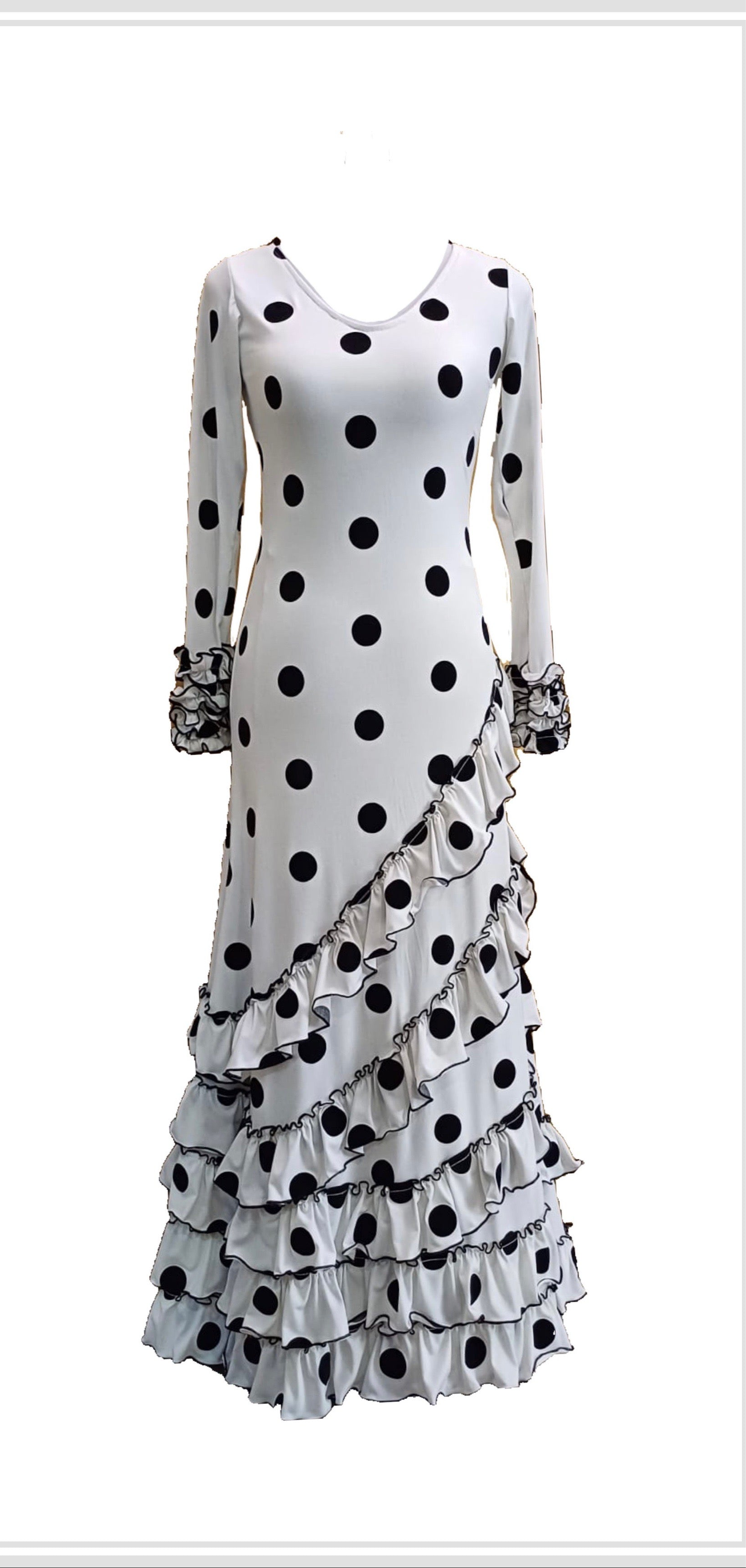 Vestido en lycra con Lunar, cinco volantes.